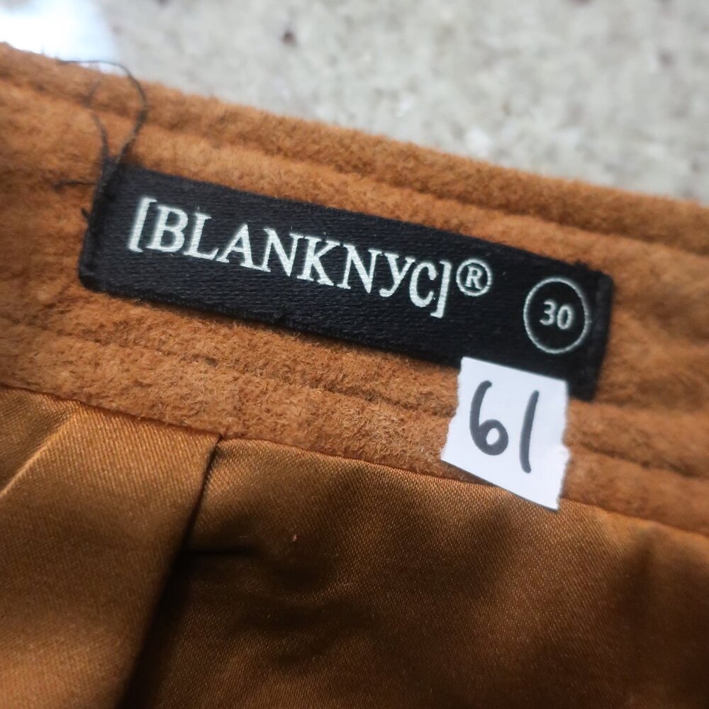 Womens BlankNYC Brown (Item- 61) Suede Mini Skirt 30 - Picture 7 of 9